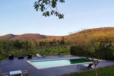 בית מלון כפרי Quinta Dos Carvalhais   Serra Da Estrela