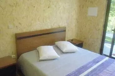 Pension Campismo Rural Rio Caldo Geres