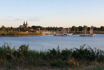 פנסיון Gästehaus Am See