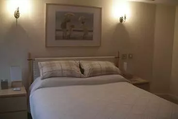 The Cavalier House B&b
