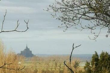 민박 Chambres D Hôtes Ferme De La Baie