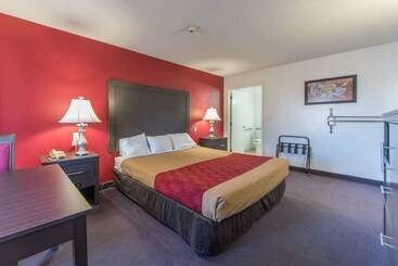 酒店 Econo Lodge