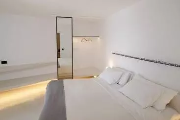 Hotel Ikies Santorini