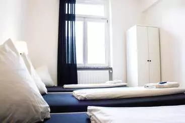 Хостел Shivas City Apart