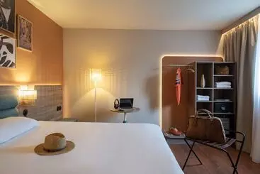 هتل Ibis Golfe De Sainttropez