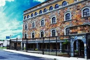 ホテル Plaza Real Suites & Apartments San Jose