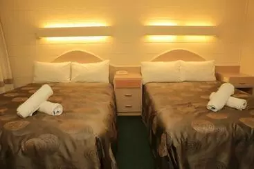 Ocean Views Motel Lakes Entrance