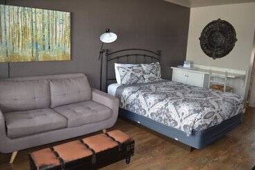 הוסטל Gateway Inn