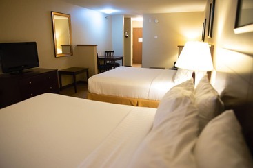 בית מלון כפרי Holiday Inn Express Devils Lake, An Ihg
