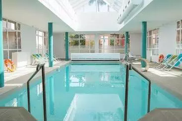 Апартаменты Los Amigos Beach Club