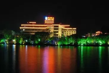 Guilin Ronghu Lake Hotel