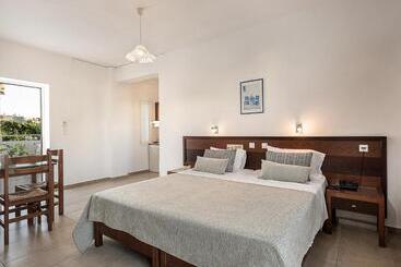 מלון דירות Nontas Suites