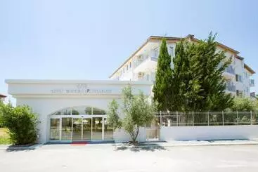 בית מלון כפרי Catty Cats Garden