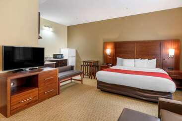 Otel Comfort Suites Eugene