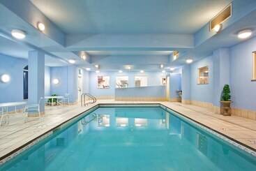 בית מלון כפרי Holiday Inn Express Rockford Loves Park, An Ihg