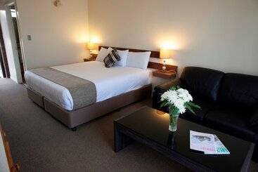 酒店 Longreach Motor Inn