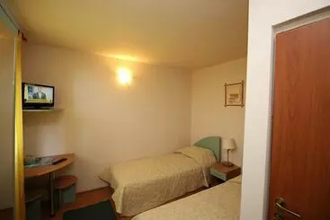 ペンション Dolce Far Niente