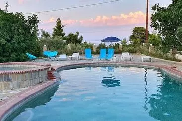 Hotel Pashos