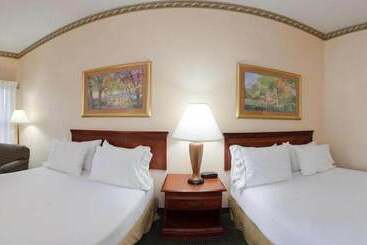 فندق Holiday Inn Express   Plymouth, An Ihg