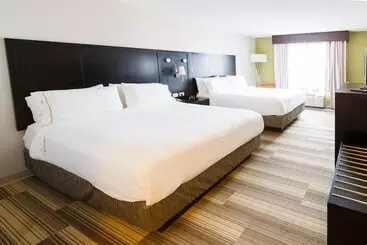 בית מלון כפרי Holiday Inn Express & Suites Shelbyville, An Ihg