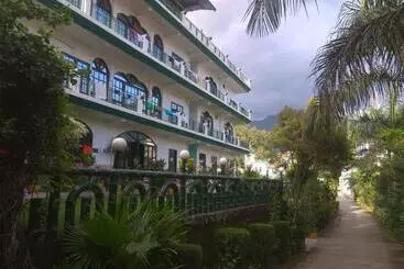 Hotel Panambi Tapovan Resort