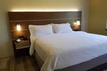 Hotel Holiday Inn Express Daytona Beach   Speedway, An Ihg