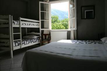 בית מלון כפרי Le Refuge Orezza