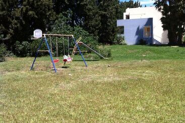 Olga S Paradise Hotel Apartments