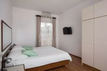 Aparthotel Villa Konalic