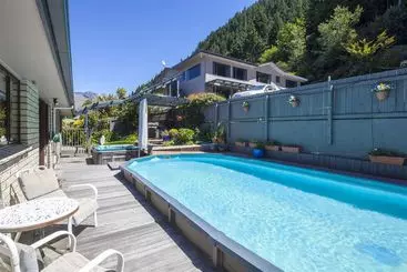 Nocleg ze śniadaniem Coronet View Apartments