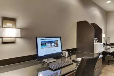 Отель Staybridge Suites Missoula, An Ihg