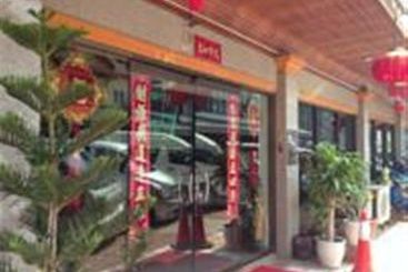 בית מלון כפרי Anou Paradise