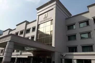 בית מלון כפרי Geumosan