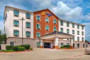 Отель Comfort Inn Near Unt