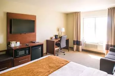 בית מלון כפרי Comfort Inn & Suites