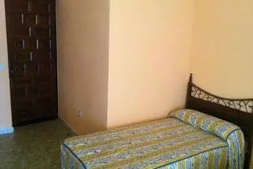 Hotel Hostal Paracuellos