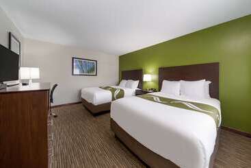 فندق Quality Inn