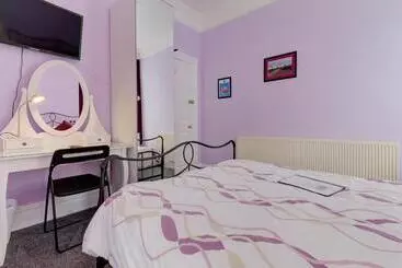 Bed and Breakfast The Claremont