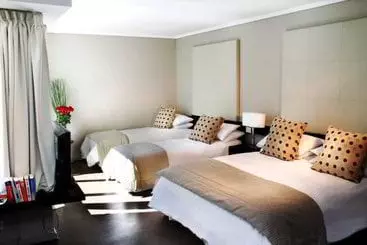 Dante Boutique Hotel