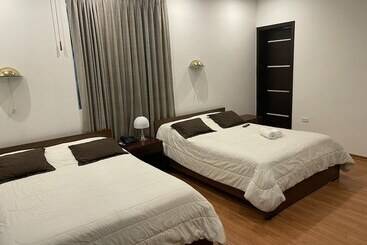 בית מלון כפרי Alston Inn