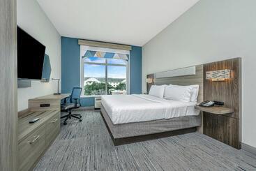 فندق Holiday Inn Express & Suites Charleston Arpt Conv Ctr Area, An Ihg