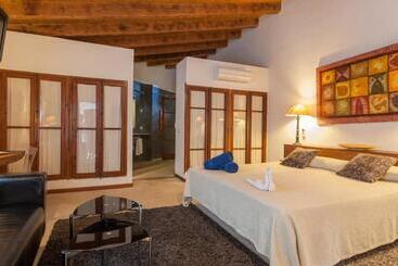 Сельский отель Agroturisme Son Pons