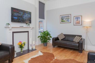 בית מלון כפרי Camera Guesthouse