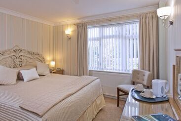 فندق Rosemullion