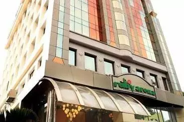 Hotel The Ruby Arena