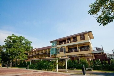 هتل Suphan Lake Hometel