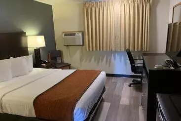 فندق Brentwood Inn Clinton