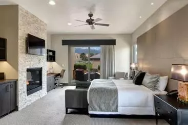 Hotel Garden Of The Gods Resort & Club