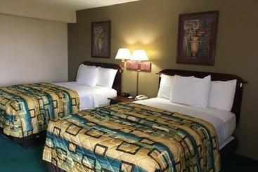 Отель Oakland Inn