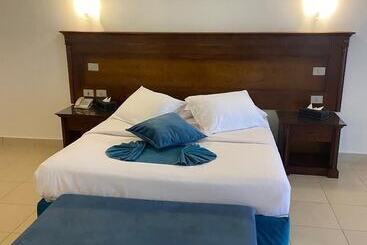 هتل Sharm Bride Resort Aqua & Spa